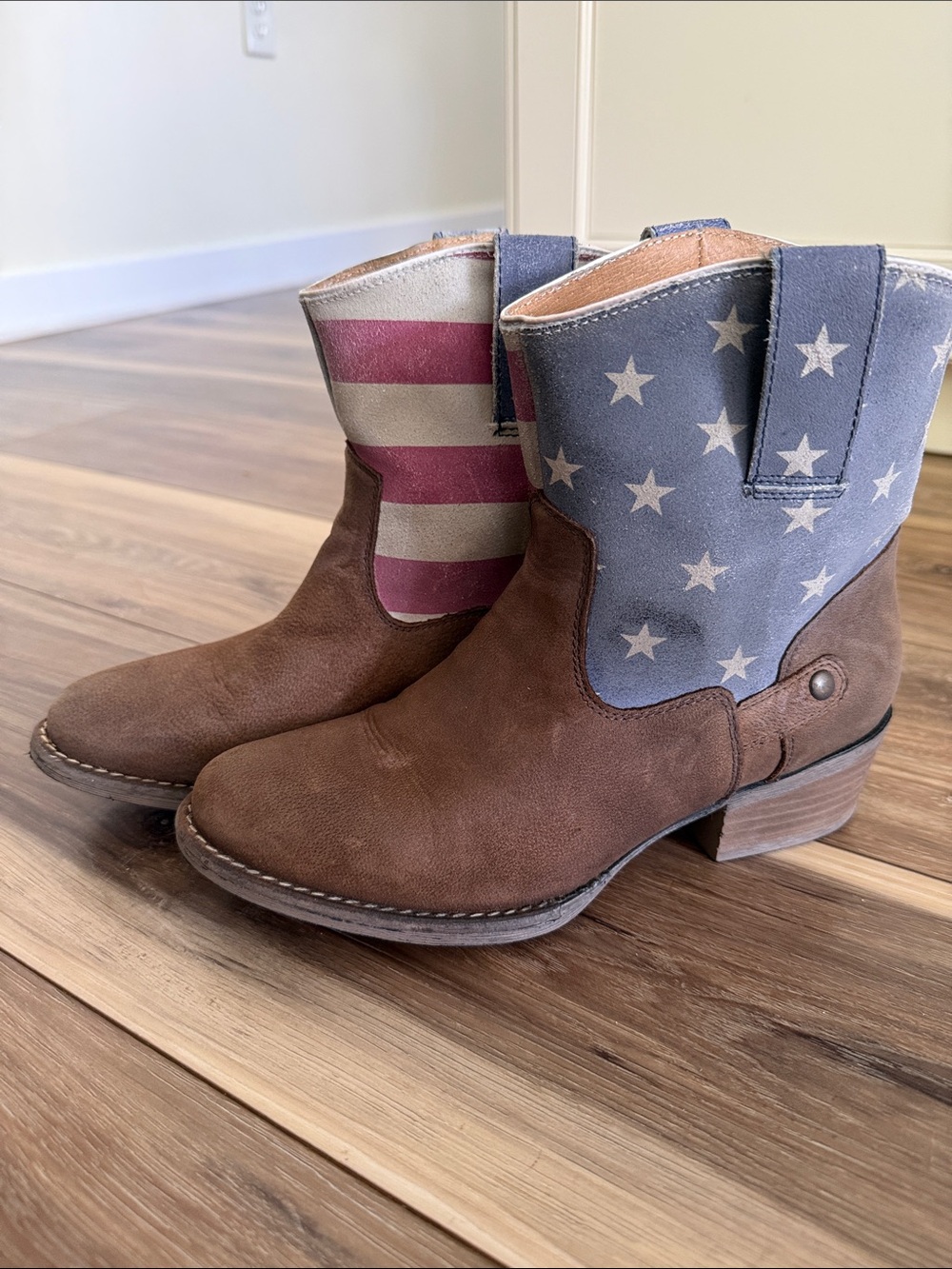 Brown Western Ankle Boots with Flag Accent